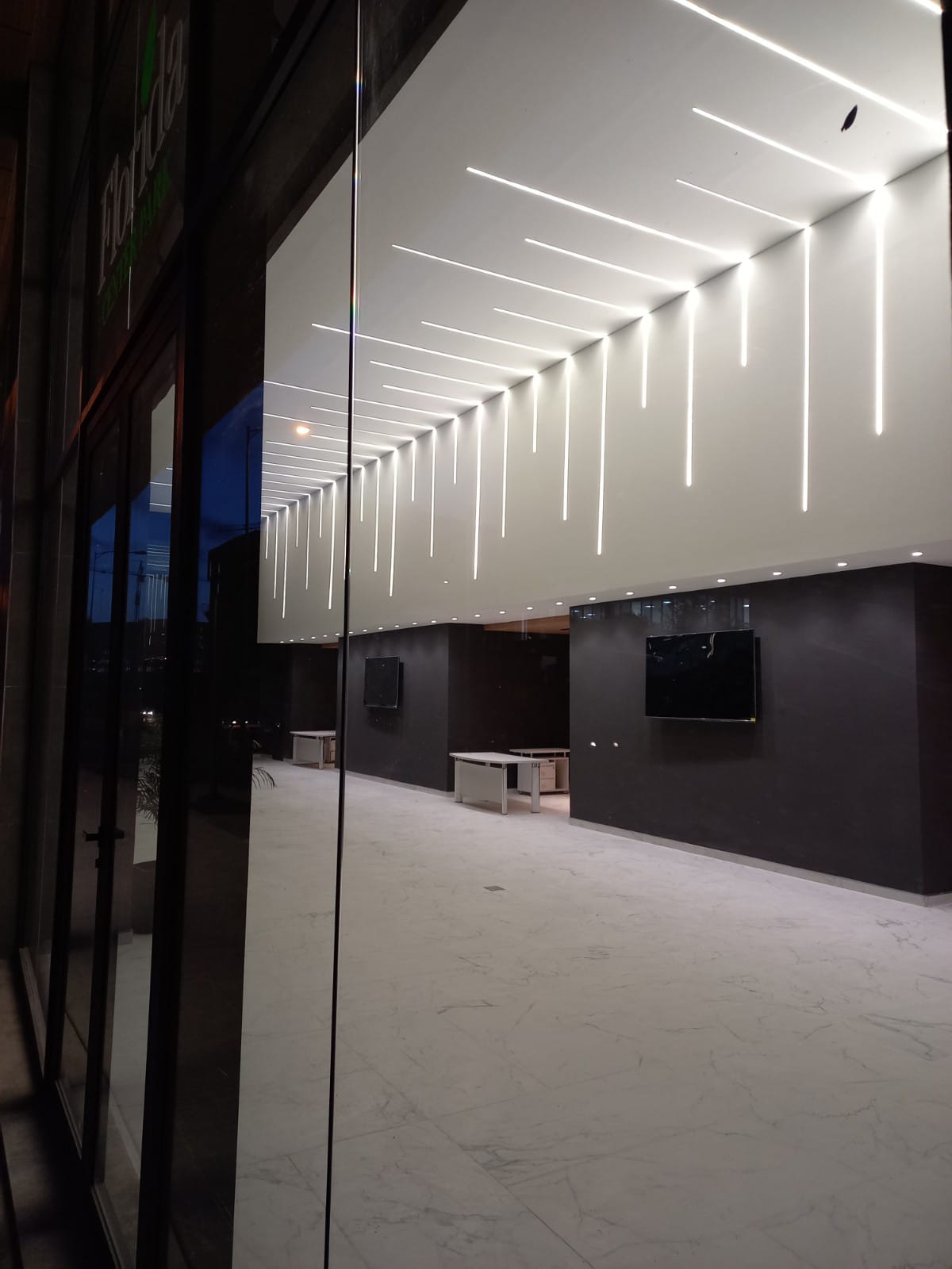 Artibat rénovation aménagement cloisons faux plafonds ba13 peinture éléctricité climatisation